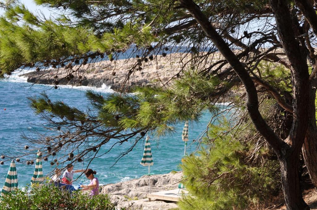 Hotel Touring Club Italiano - Isole Tremiti San Domino Esterno foto