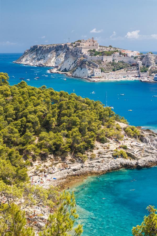 Hotel Touring Club Italiano - Isole Tremiti San Domino Esterno foto