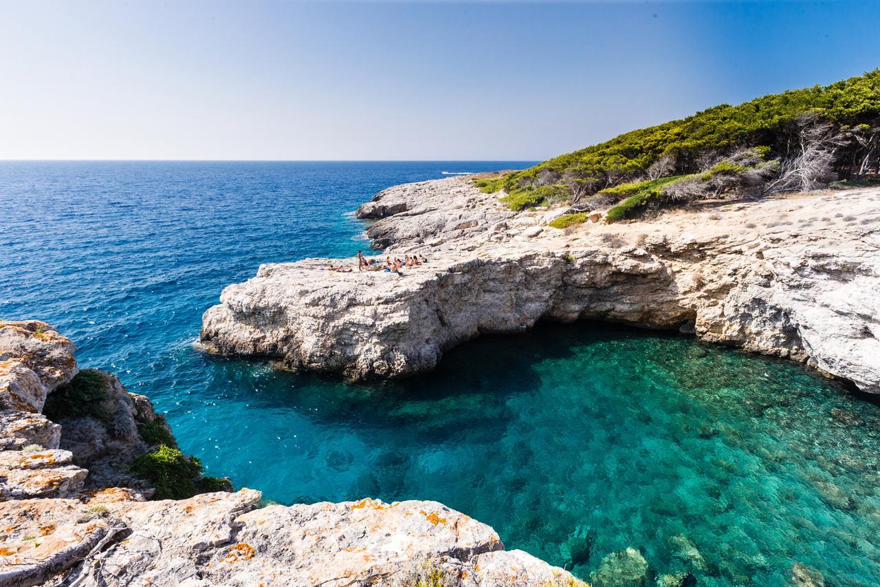 Hotel Touring Club Italiano - Isole Tremiti San Domino Esterno foto